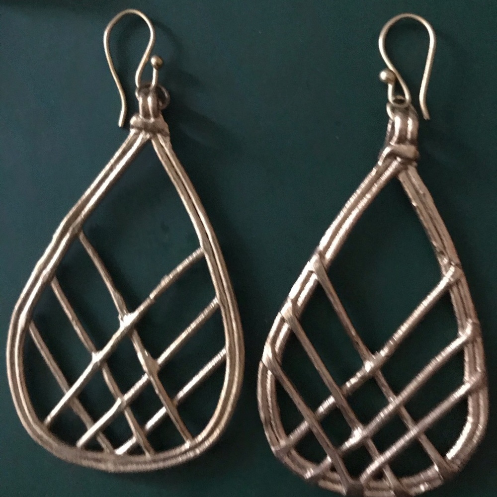 Noon Day Earrings NWOT